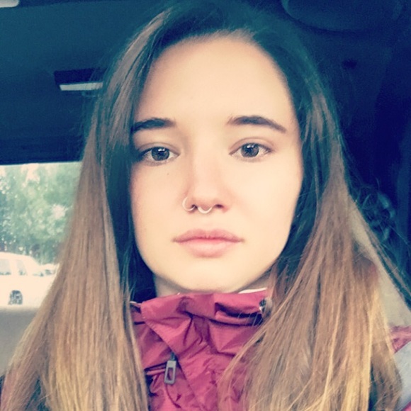 Meet your Posher, Megan - Picture 4 of 7